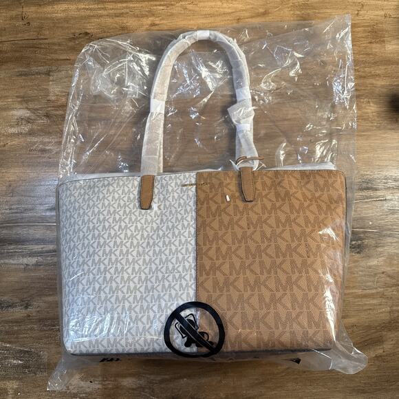 Michael Kors Jet Set Medium Two-Tone Logo Tote Bag Color Deer multi/vanilla - Picture 4 of 7